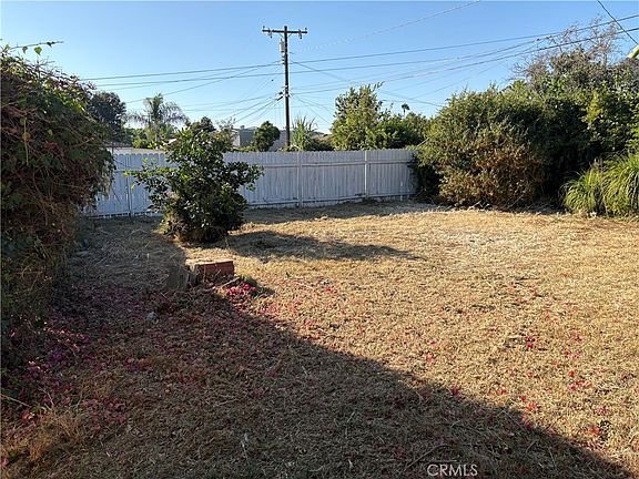 5th image of 14141 Light St