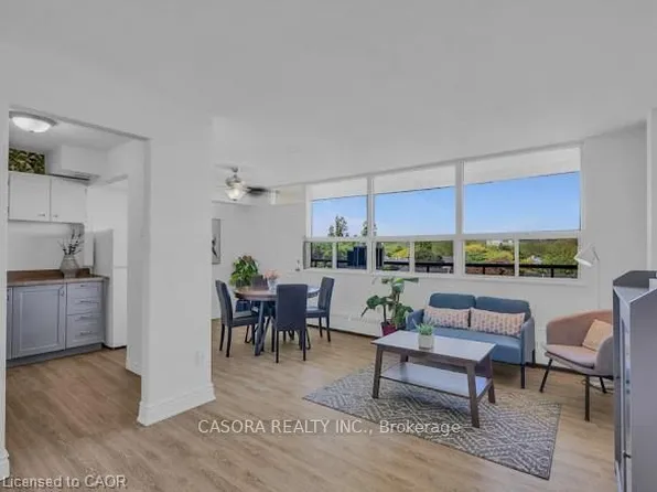 15 Nicklaus Dr, Hamilton, ON
