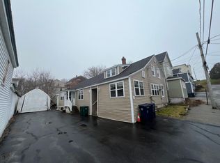 5 Windsor Ln, Biddeford, ME 04005