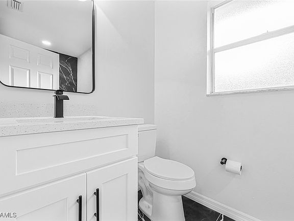 5th image of 2504&2506 Hawalaska St