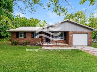1405 Hibiscus Rd, Fayetteville, NC 28311