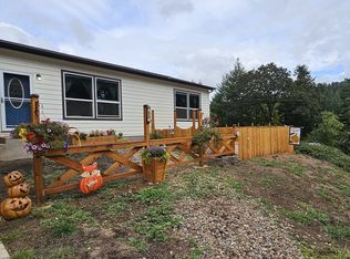 230 Commercial Ave, Drain, OR 97435