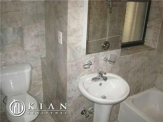 Rented by Kian Realty | media 13