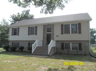 301 17th St, Grottoes, VA 24441