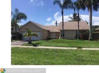 118 Mohigan Cir, Boca Raton, FL 33487