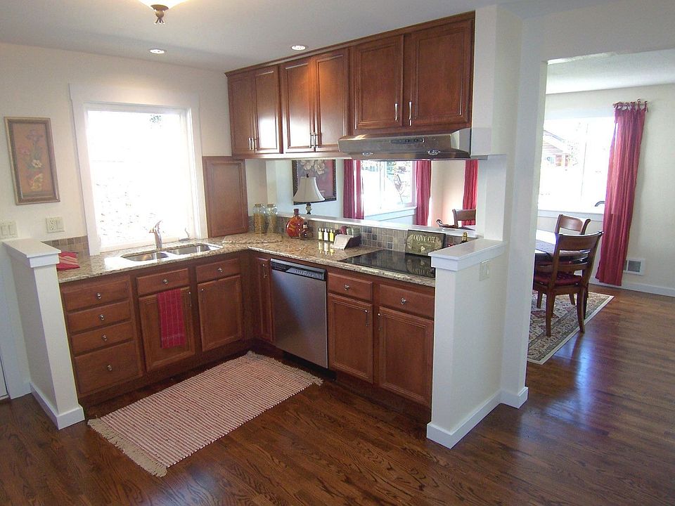 front unit entertaining kitchen