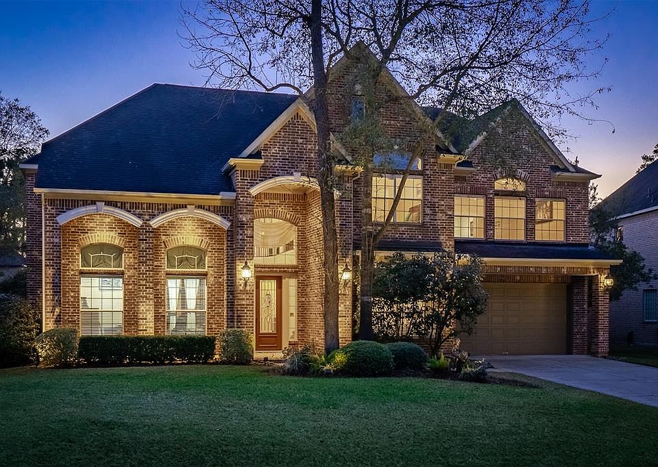 Welcome to 74 N. Veilwood Circle located in The Village of Sterling Ridge in The Woodlands.