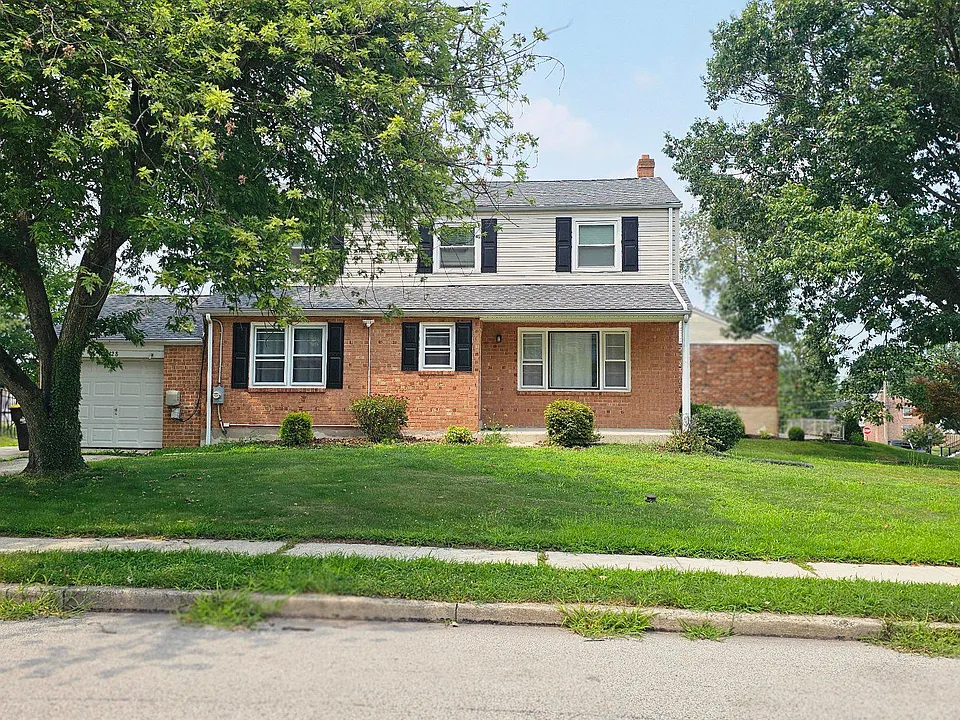 328 Rees Dr