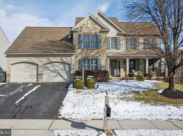 520 Nursery Dr N, Mechanicsburg, PA 17055