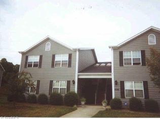 4208B SW Edith Ln, Greensboro, NC 27409