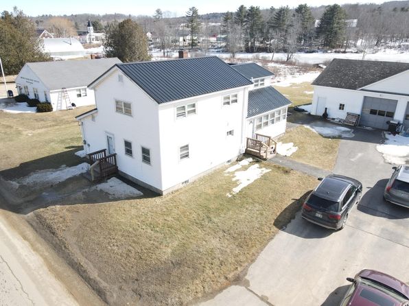 26 Purple Heart Highway, Brooks, ME 04921