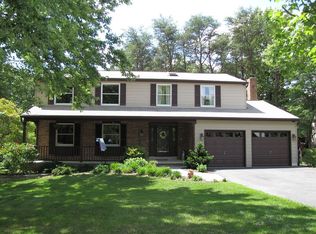 8706 Hummingbird Ct, Laurel, MD 20723