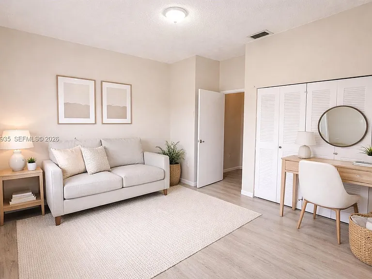 5575 W 26th Ct #203 — Photo 27