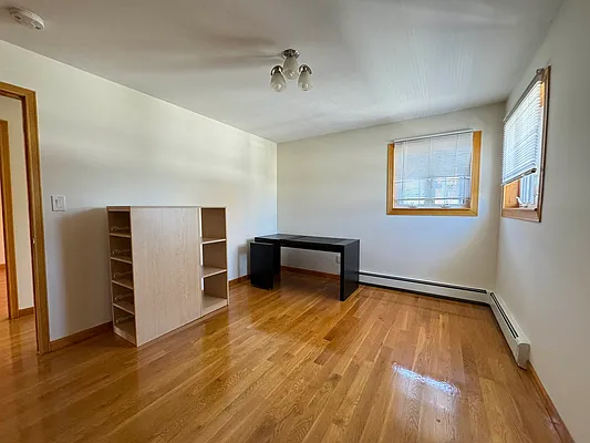 Rented by NY Space Finders Inc. | media 26