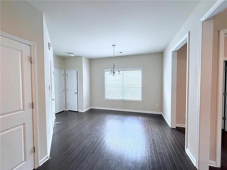 338 Privet Cir — Photo 4