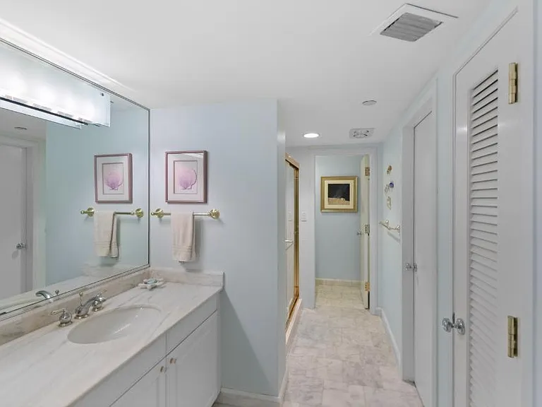 100 Lakeshore Dr #957 — Photo 24