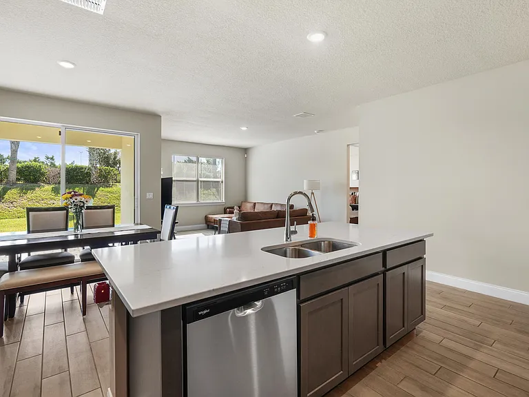 8588 Dahlia Cir — Photo 12
