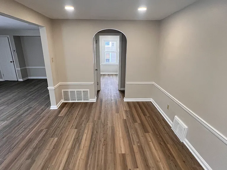 960 Amelia Ave #A — Photo 6