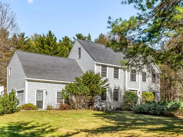 11 Goldenwood Drive, Scarborough, ME 04074