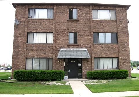 1st image of 14055 Kilpatrick Ave APT 2S