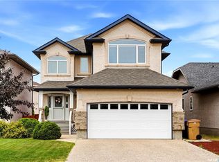 7123 Wascana Cove Dr, Regina, SK S4V3G1