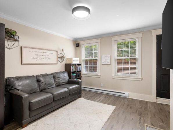 2 bedroom rental in Vancouver — photo 9