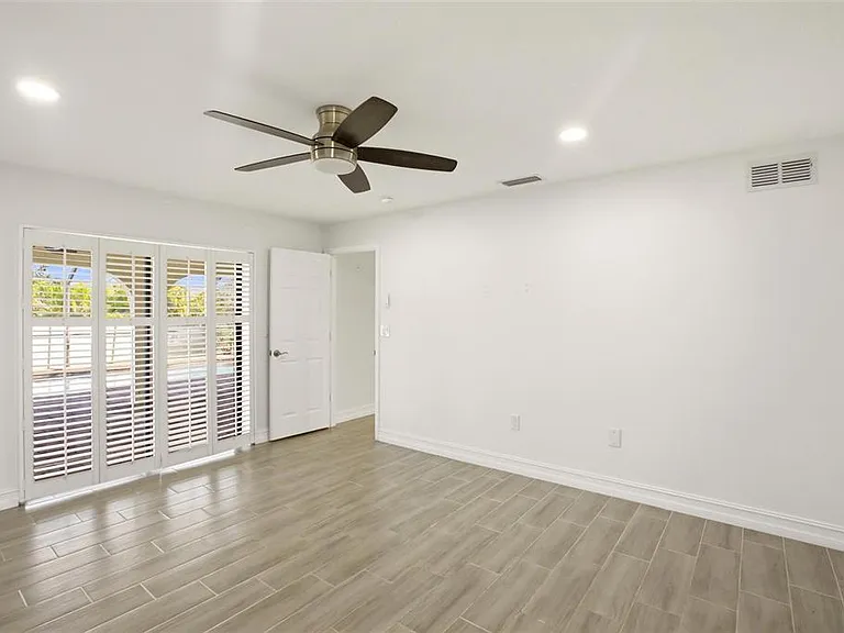 176 N Waterway Dr NW — Photo 17