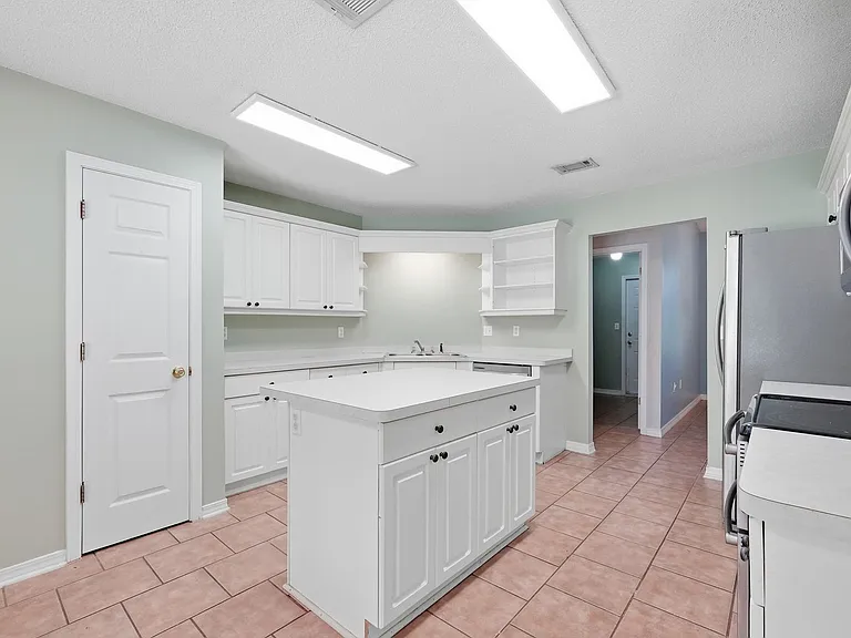 1243 Jefferyscot Dr — Photo 20