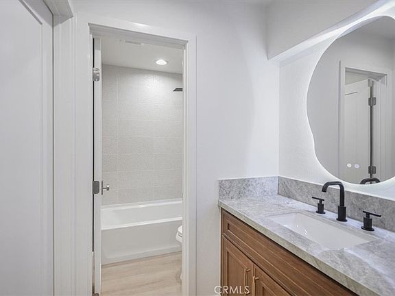3rd image of 229 Springview