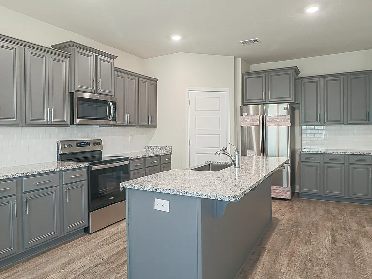 10749 Chapelwood Dr — Photo 7