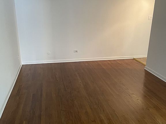 3rd image of 7206 W Wellington Ave APT 2F