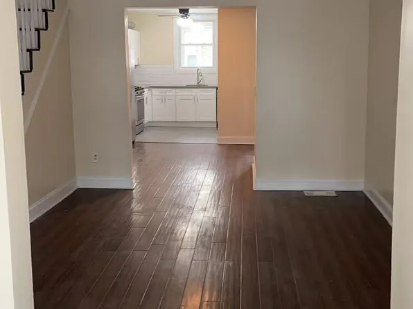 4719 Loring St, Philadelphia, PA 19136