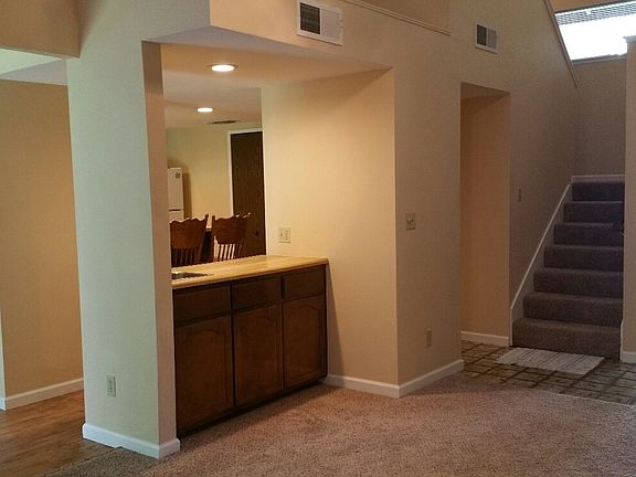 3rd image of 2495 Lagoon Ln