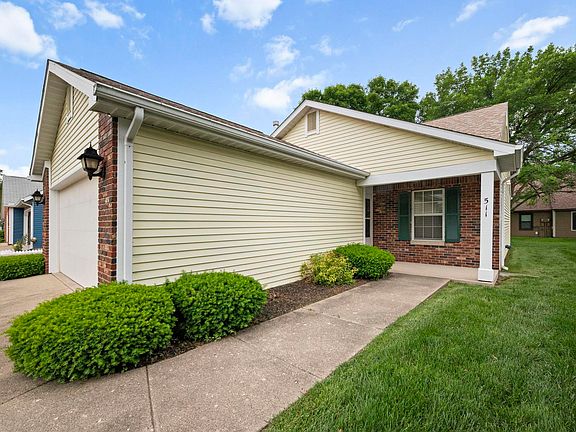 2nd image of 511 Westview Cir