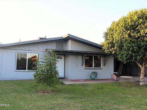 2nd image of 5620 W Wilshire Dr