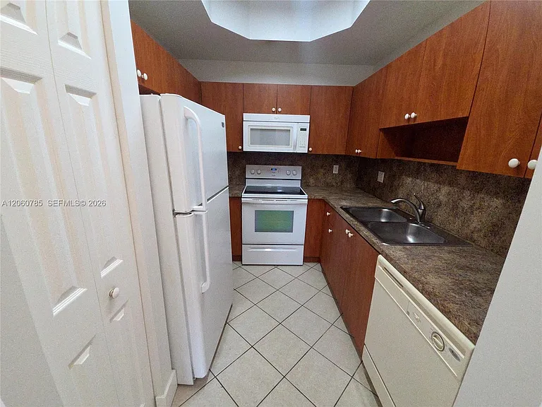 4920 Schooner Dr #5306 — Photo 8