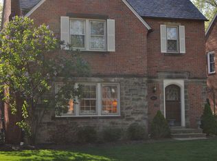 2632 Edgerton Rd, University Heights, OH 44118