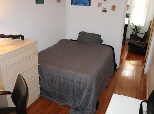 133 Engert Ave APT 1R, Brooklyn, NY 11222