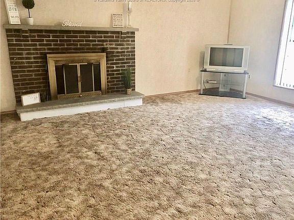 5th image of 7020 Valley Brook Dr