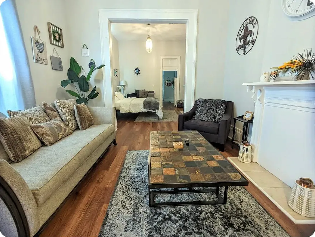 2 bed, 1125 sqft, $1,600 — Photo 3