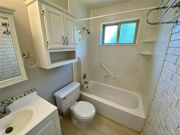 10557 Quail St — Photo 5