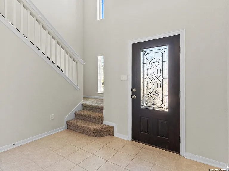 8904 Portobello Way — photo 3