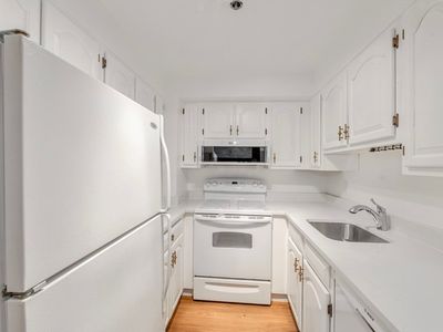 357 Commercial St APT 219, Boston, MA, 02109