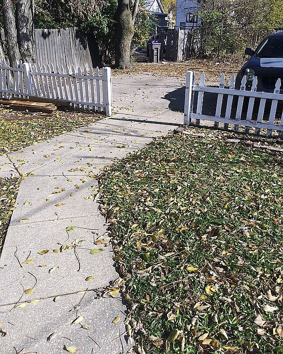 1st image of 1631 Carrollton Ave