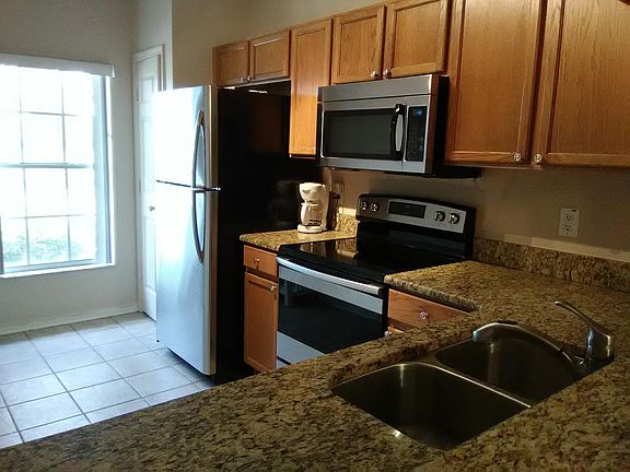 4th image of 1066 Vineland Pl