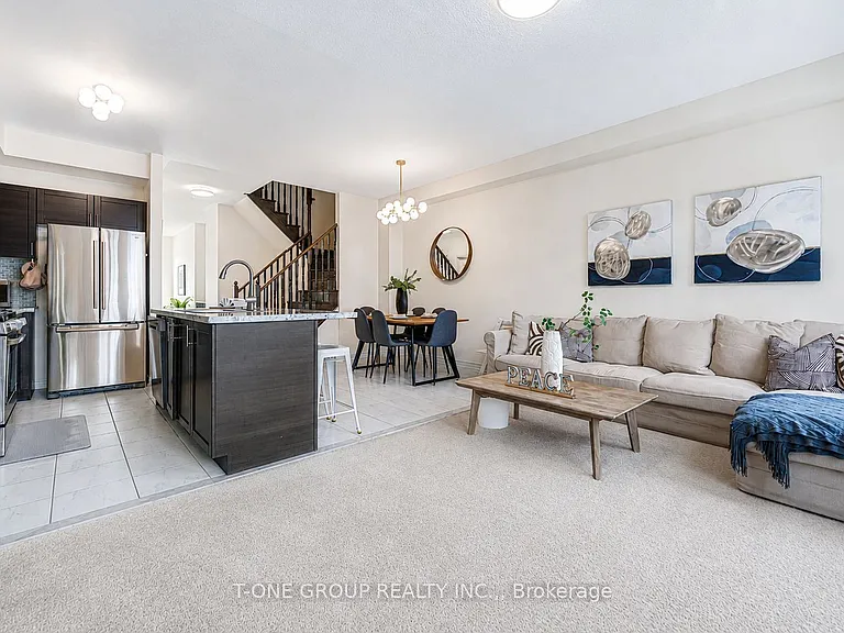 27 Sharbot Ln — Photo 4
