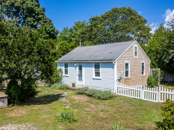 52 S Sea Avenue #H, West Yarmouth, MA 02673