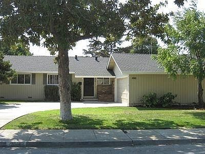 1st image of 3514 Londonderry Dr