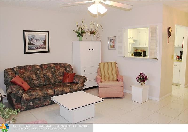 1st image of 115 Farnham E #115