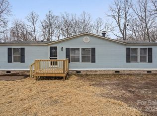 2464 Puetts Chapel Rd, Bessemer City, NC 28016